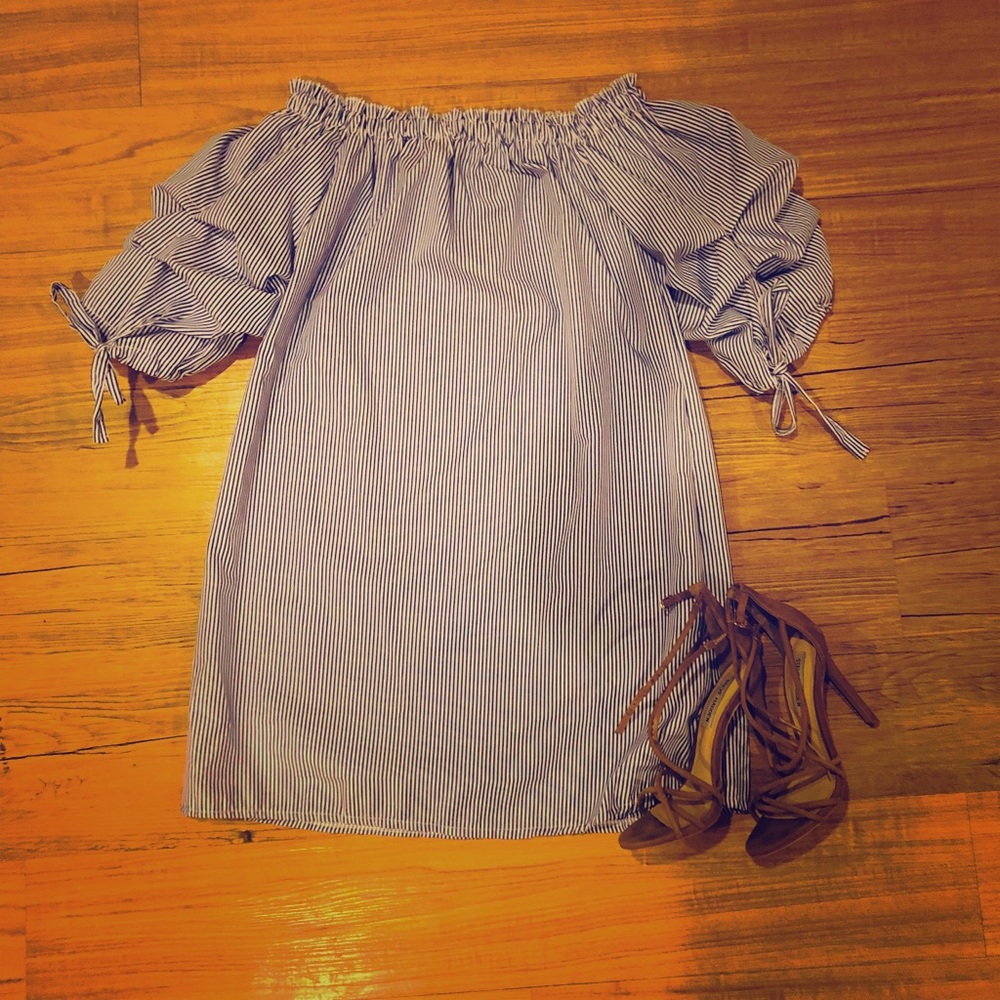 Blue and White Striped Gathered/Tie Sleeve Dress